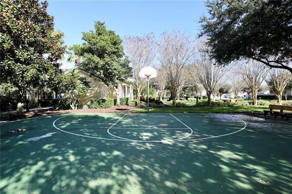 For Rent: $2,300 (3 beds, 2 baths, 1440 Square Feet)