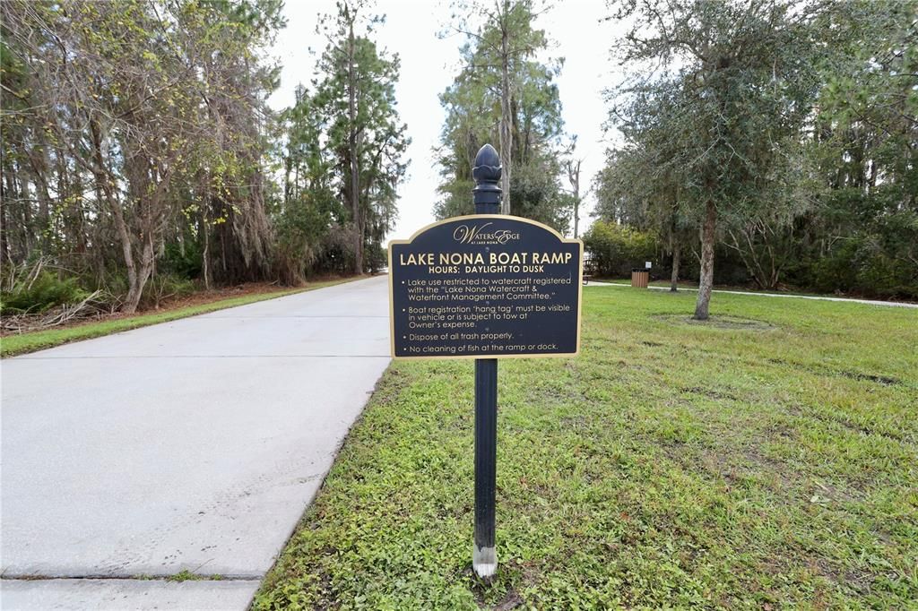 For Rent: $2,300 (3 beds, 2 baths, 1440 Square Feet)