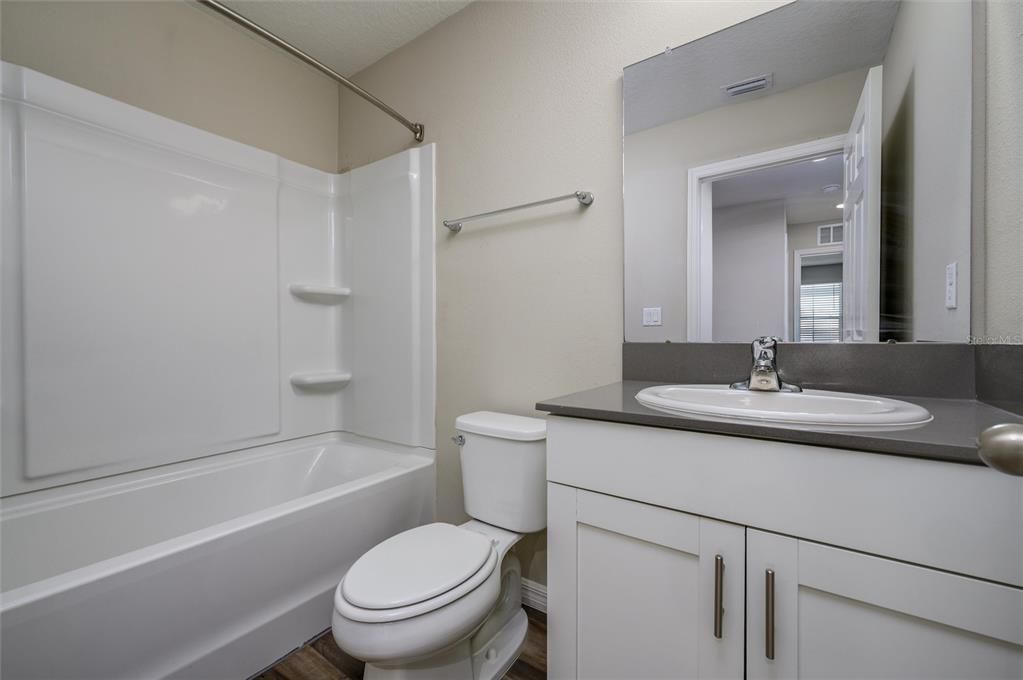 For Sale: $420,000 (4 beds, 2 baths, 2039 Square Feet)