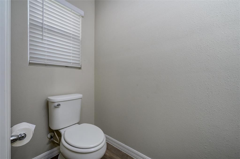 For Sale: $420,000 (4 beds, 2 baths, 2039 Square Feet)