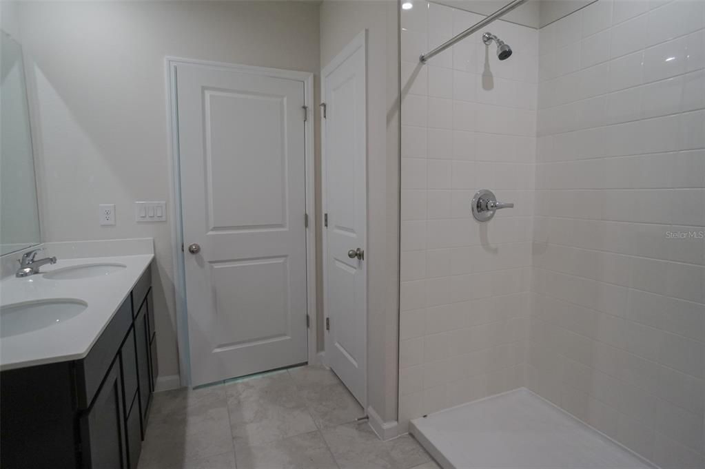 For Sale: $309,000 (3 beds, 2 baths, 1630 Square Feet)