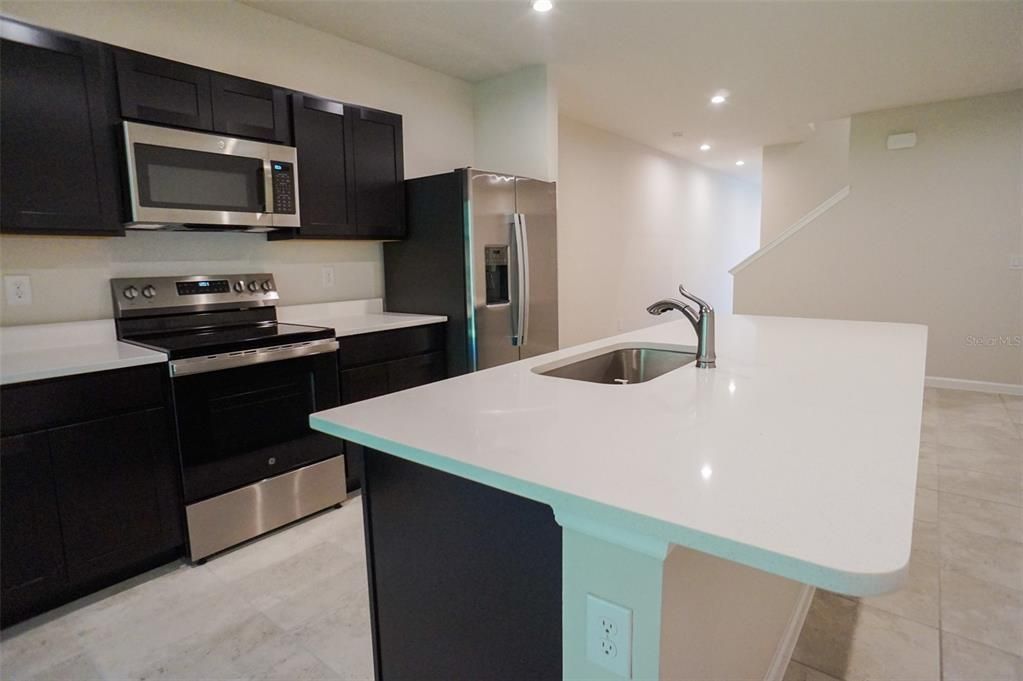 For Sale: $309,000 (3 beds, 2 baths, 1630 Square Feet)