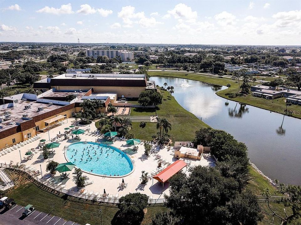 Active With Contract: $2,400 (2 beds, 2 baths, 1284 Square Feet)