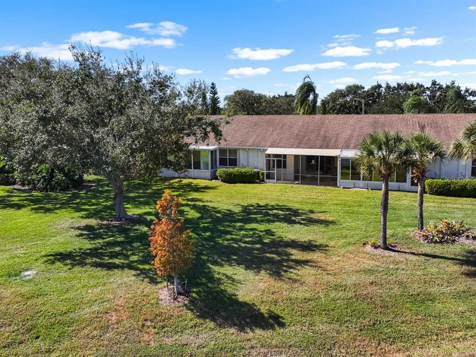 Active With Contract: $2,400 (2 beds, 2 baths, 1284 Square Feet)