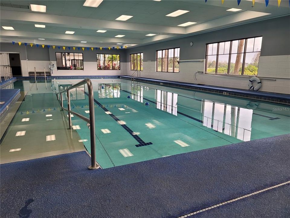 Active With Contract: $2,400 (2 beds, 2 baths, 1284 Square Feet)