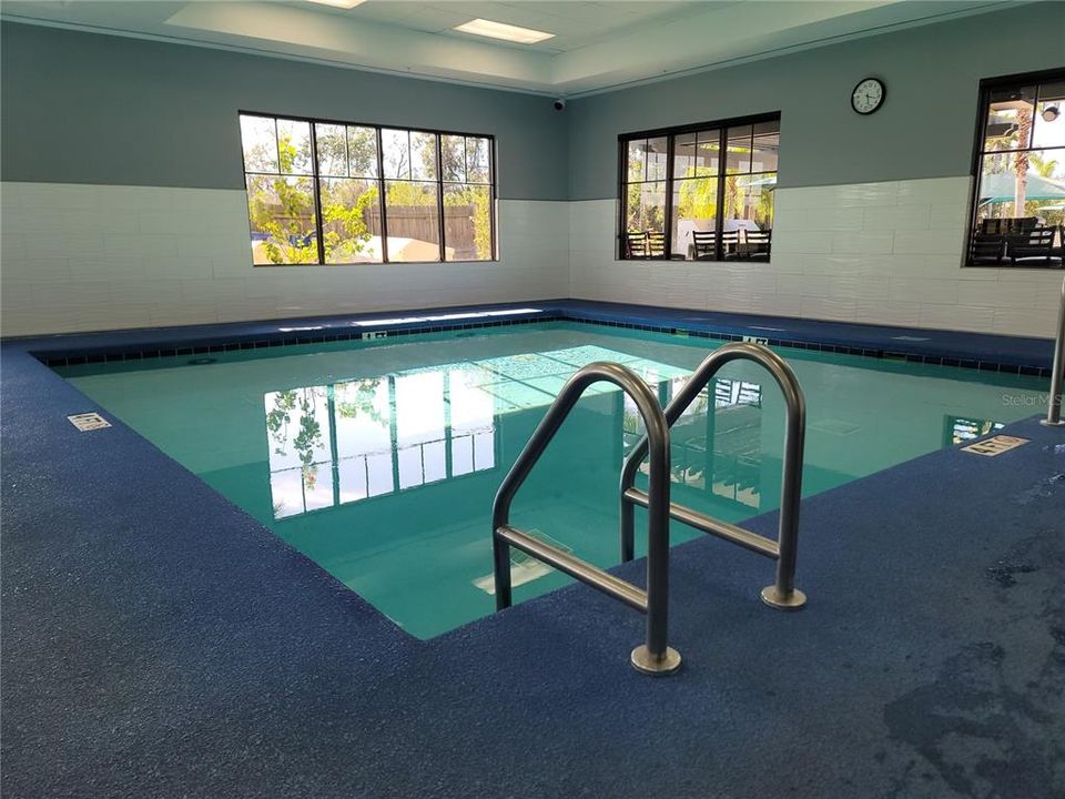 Active With Contract: $2,400 (2 beds, 2 baths, 1284 Square Feet)