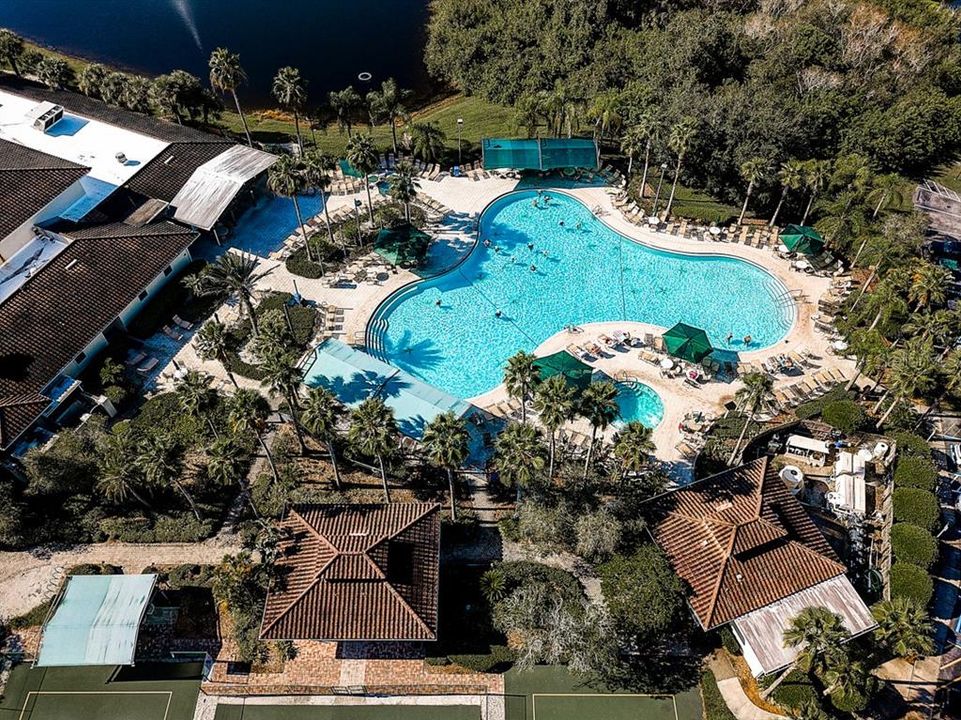 Active With Contract: $2,400 (2 beds, 2 baths, 1284 Square Feet)