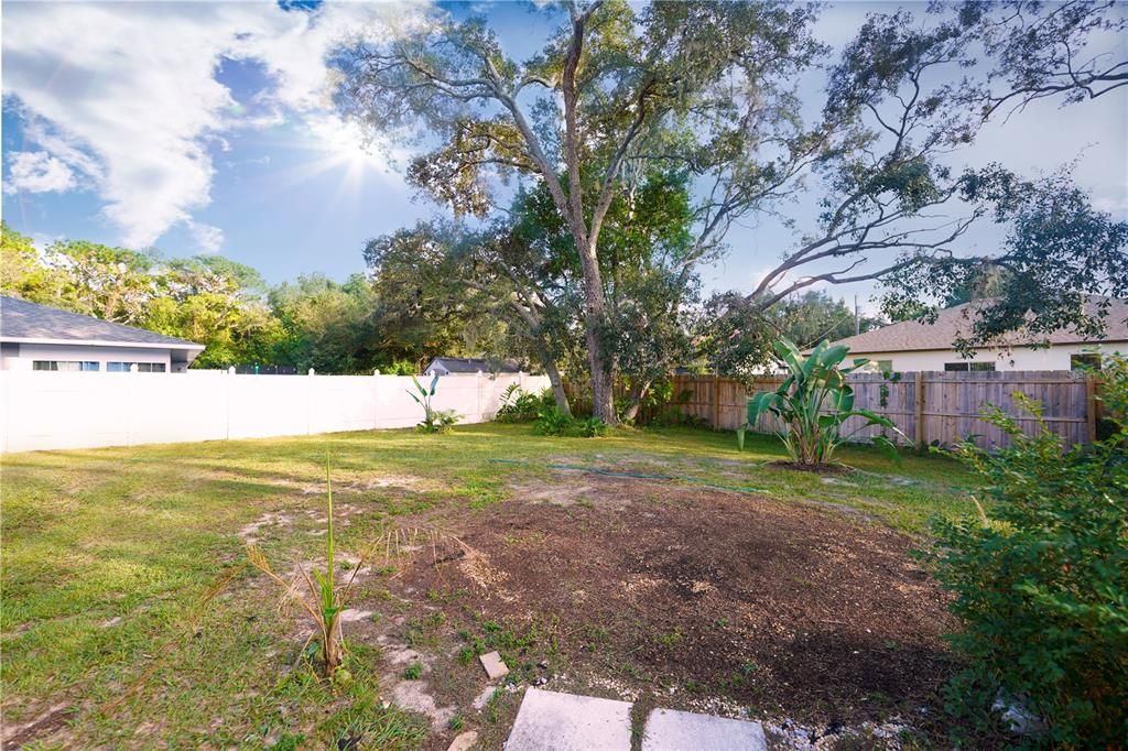 待售: $265,000 (2 贝兹, 2 浴室, 1380 平方英尺)