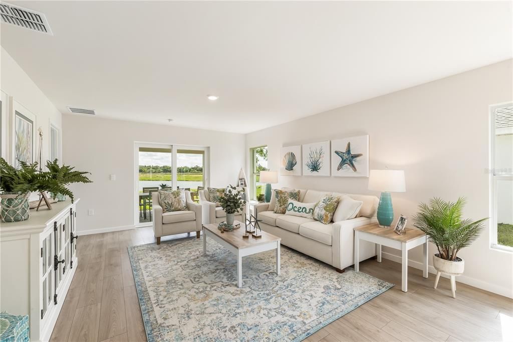 For Sale: $299,999 (3 beds, 2 baths, 1614 Square Feet)