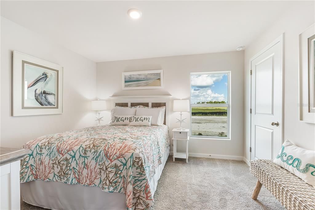 For Sale: $299,999 (3 beds, 2 baths, 1614 Square Feet)