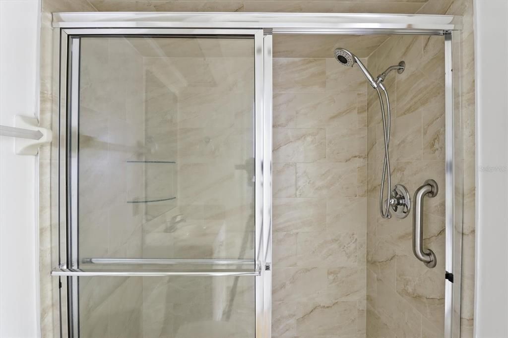 待售: $254,000 (2 贝兹, 2 浴室, 1507 平方英尺)