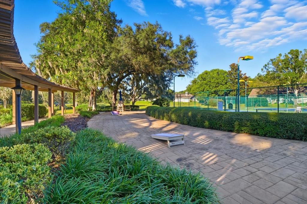 待售: $254,000 (2 贝兹, 2 浴室, 1507 平方英尺)