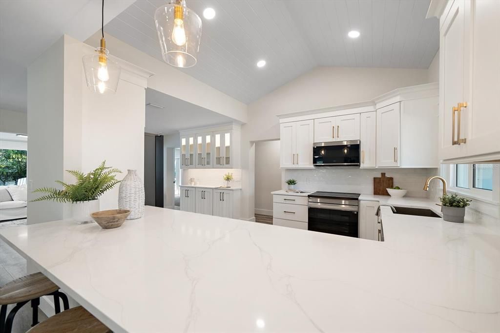 На продажу: $1,150,000 (3 спален, 2 ванн, 2050 Квадратных фут)