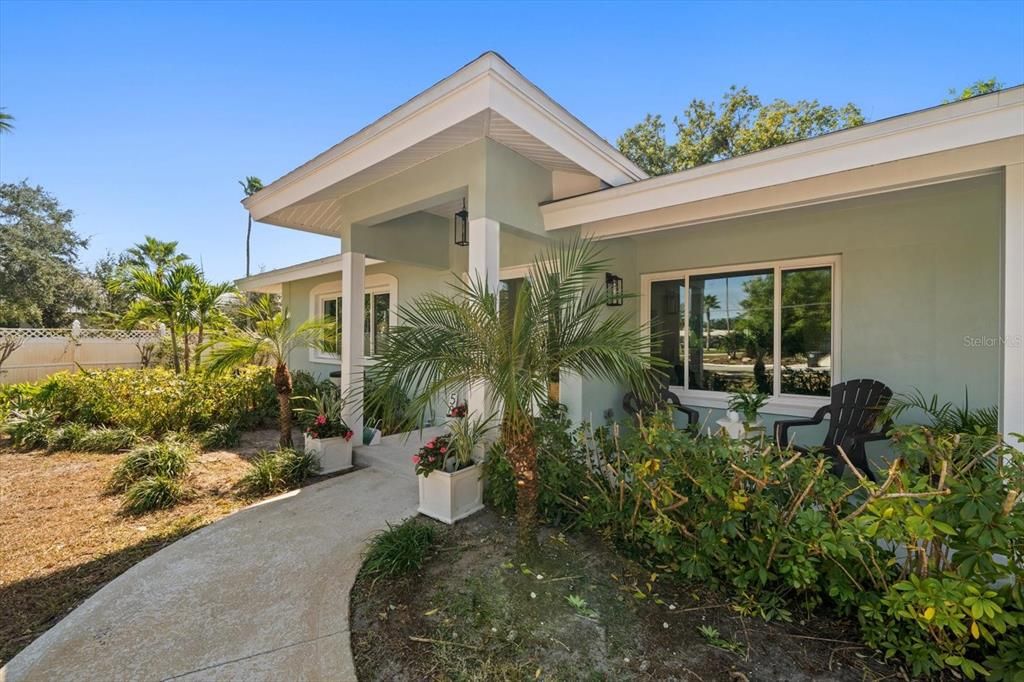 На продажу: $1,150,000 (3 спален, 2 ванн, 2050 Квадратных фут)