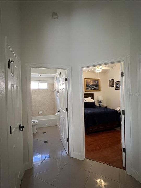 For Rent: $2,495 (2 beds, 2 baths, 1814 Square Feet)