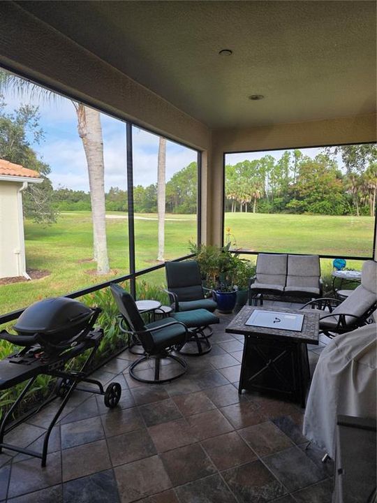 For Rent: $2,495 (2 beds, 2 baths, 1814 Square Feet)