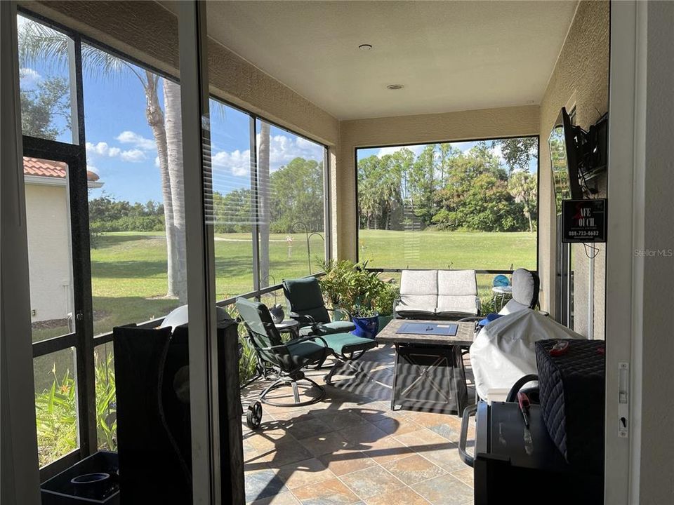 For Rent: $2,495 (2 beds, 2 baths, 1814 Square Feet)