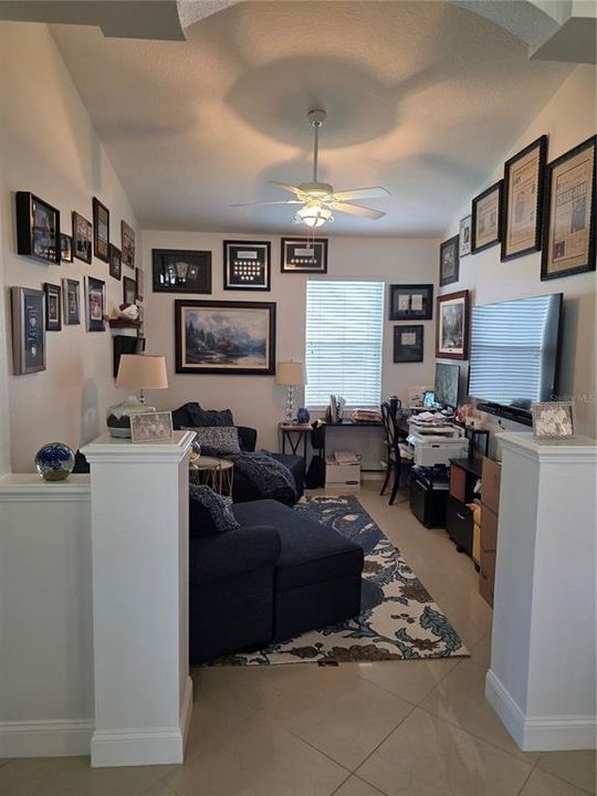 For Rent: $2,495 (2 beds, 2 baths, 1814 Square Feet)