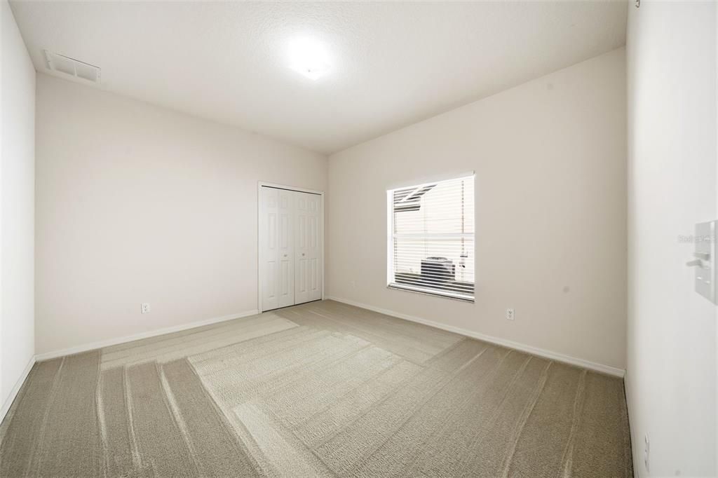 En Venta: $415,000 (4 camas, 2 baños, 2236 Pies cuadrados)