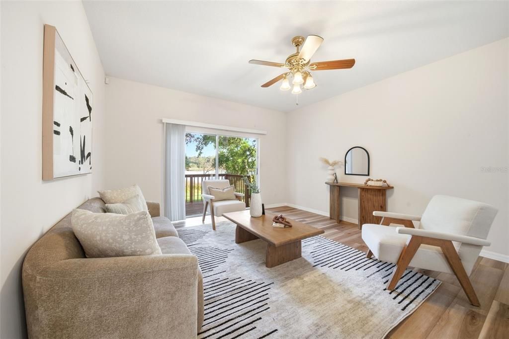 En Venta: $415,000 (4 camas, 2 baños, 2236 Pies cuadrados)