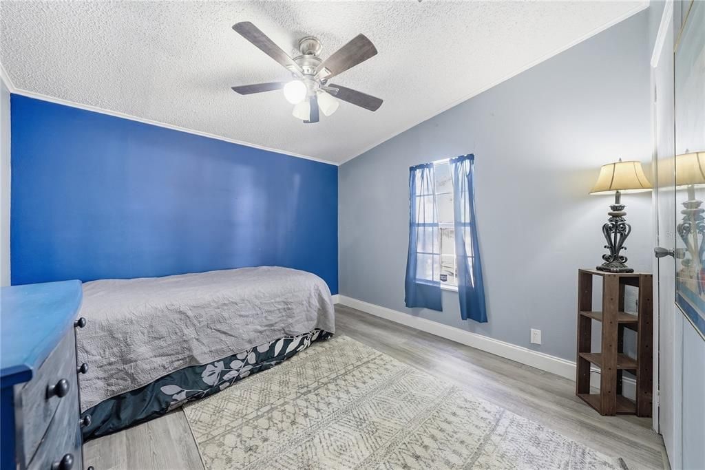 Active With Contract: $279,000 (4 beds, 2 baths, 1782 Square Feet)