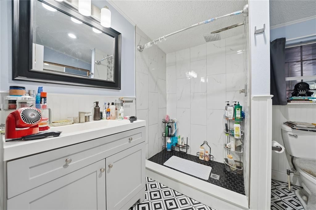 Active With Contract: $279,000 (4 beds, 2 baths, 1782 Square Feet)