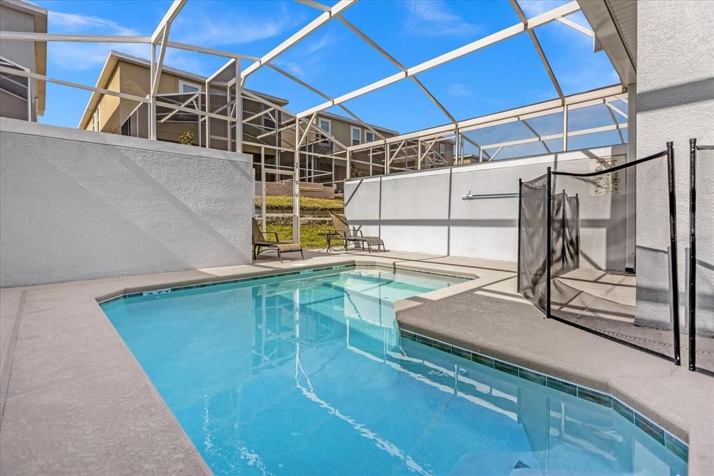 For Sale: $474,900 (4 beds, 3 baths, 1914 Square Feet)