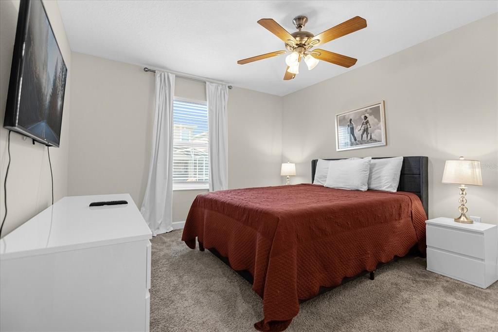 For Sale: $474,900 (4 beds, 3 baths, 1914 Square Feet)