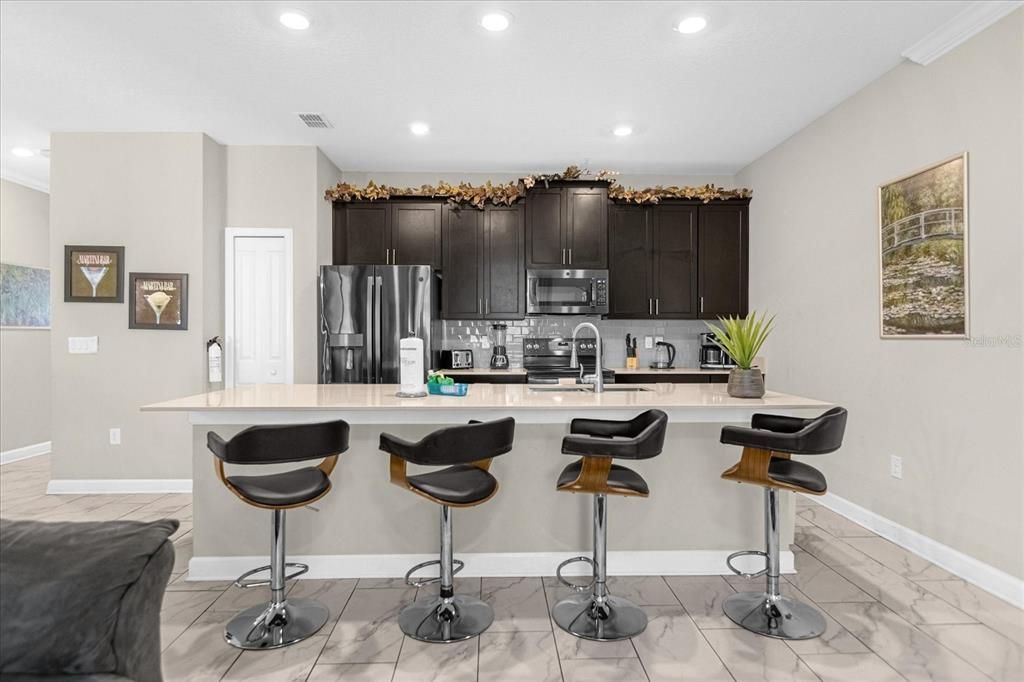 For Sale: $474,900 (4 beds, 3 baths, 1914 Square Feet)