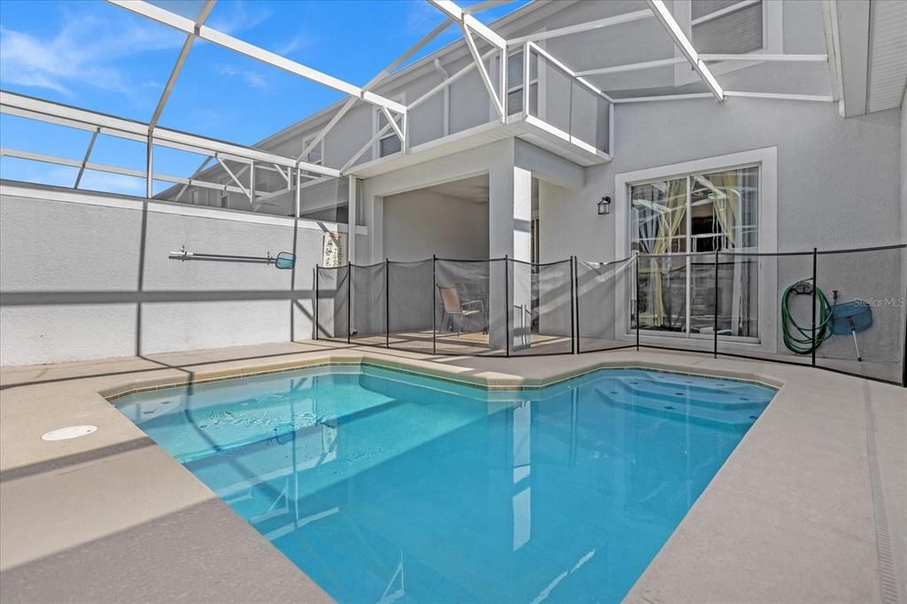 For Sale: $474,900 (4 beds, 3 baths, 1914 Square Feet)