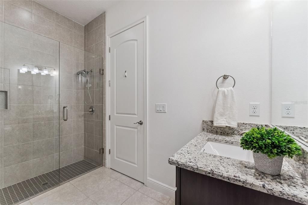 待售: $1,025,000 (5 贝兹, 4 浴室, 3339 平方英尺)