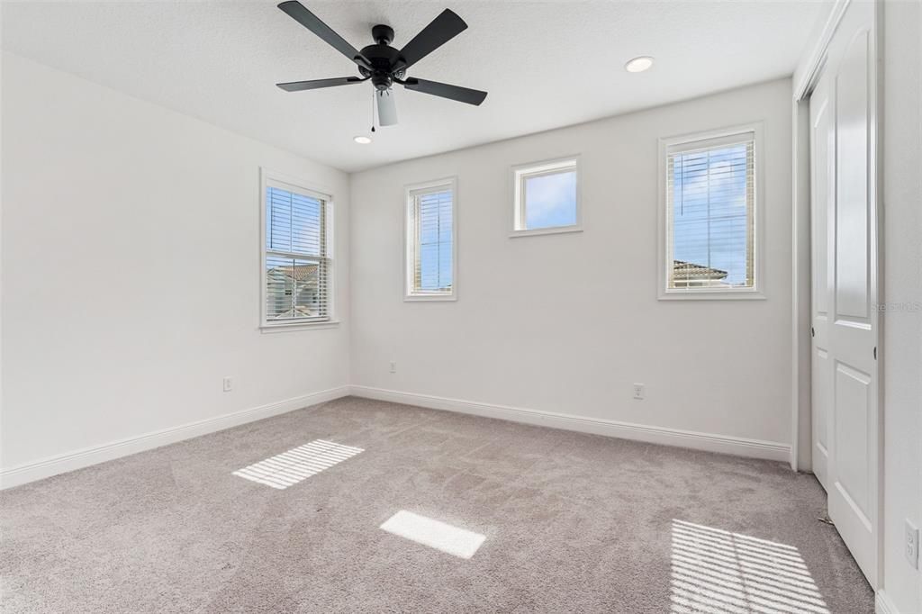 待售: $1,025,000 (5 贝兹, 4 浴室, 3339 平方英尺)