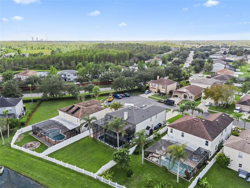 Active With Contract: $630,000 (6 beds, 4 baths, 3413 Square Feet)