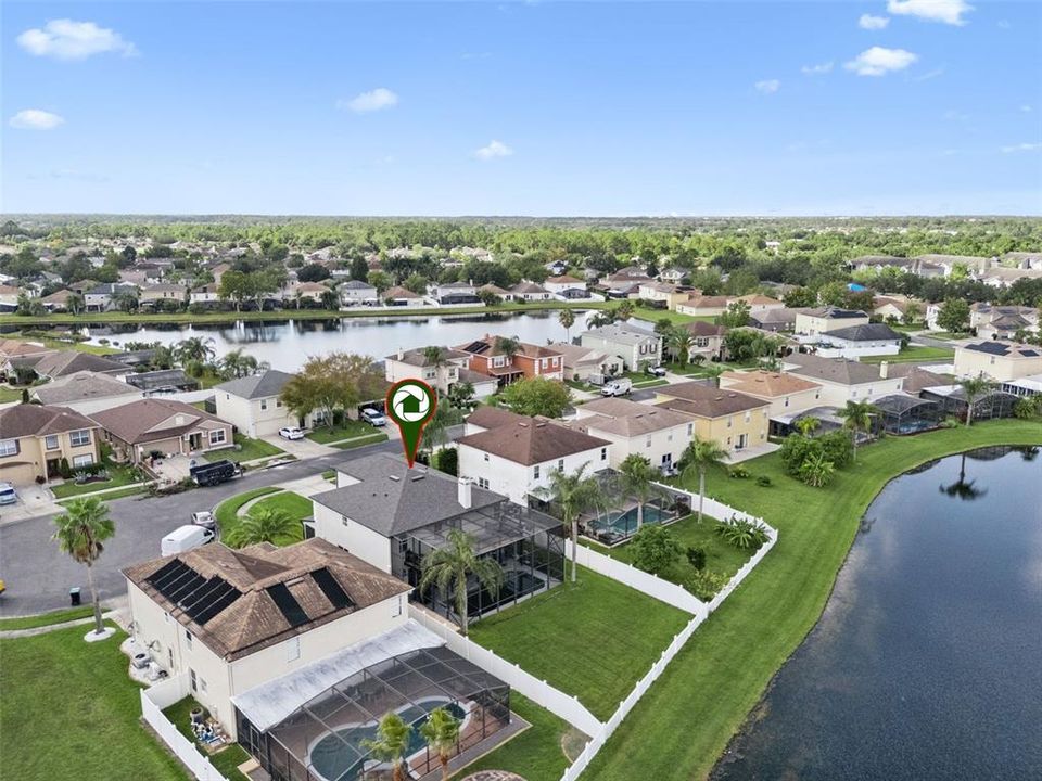 Active With Contract: $630,000 (6 beds, 4 baths, 3413 Square Feet)