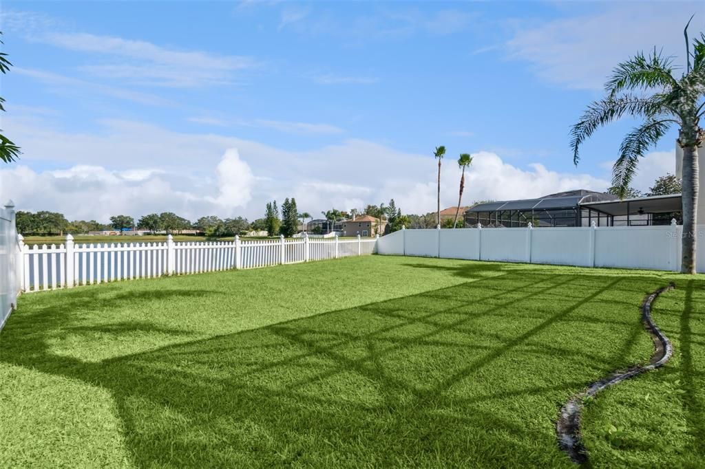 Active With Contract: $630,000 (6 beds, 4 baths, 3413 Square Feet)