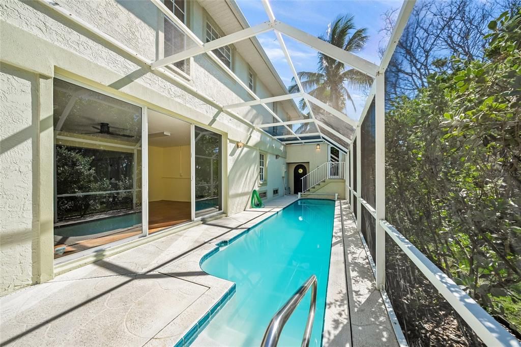 En Venta: $1,800,000 (3 camas, 4 baños, 2804 Pies cuadrados)