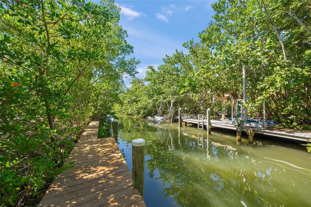 En Venta: $1,800,000 (3 camas, 4 baños, 2804 Pies cuadrados)