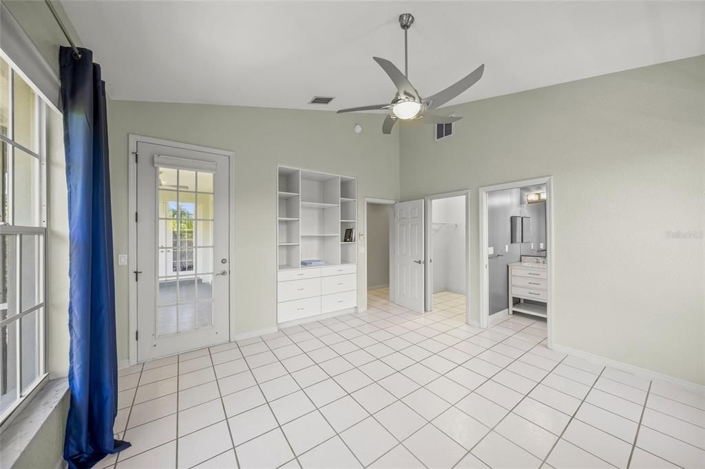 En Venta: $1,800,000 (3 camas, 4 baños, 2804 Pies cuadrados)