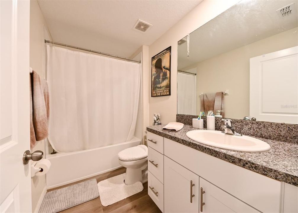 For Sale: $309,900 (3 beds, 2 baths, 1796 Square Feet)