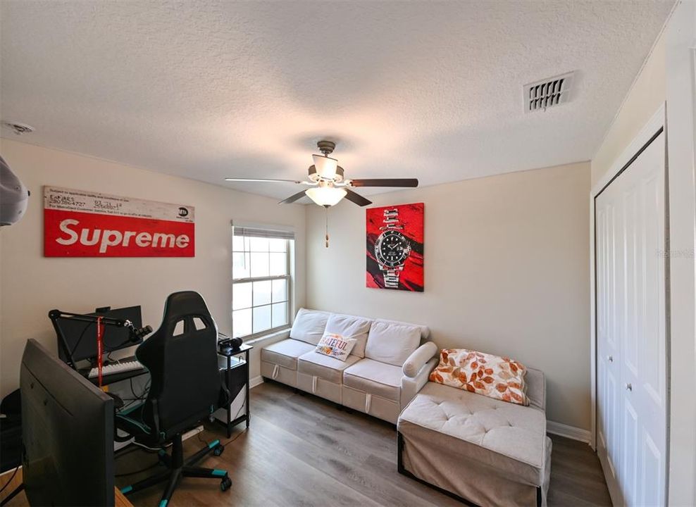 For Sale: $309,900 (3 beds, 2 baths, 1796 Square Feet)