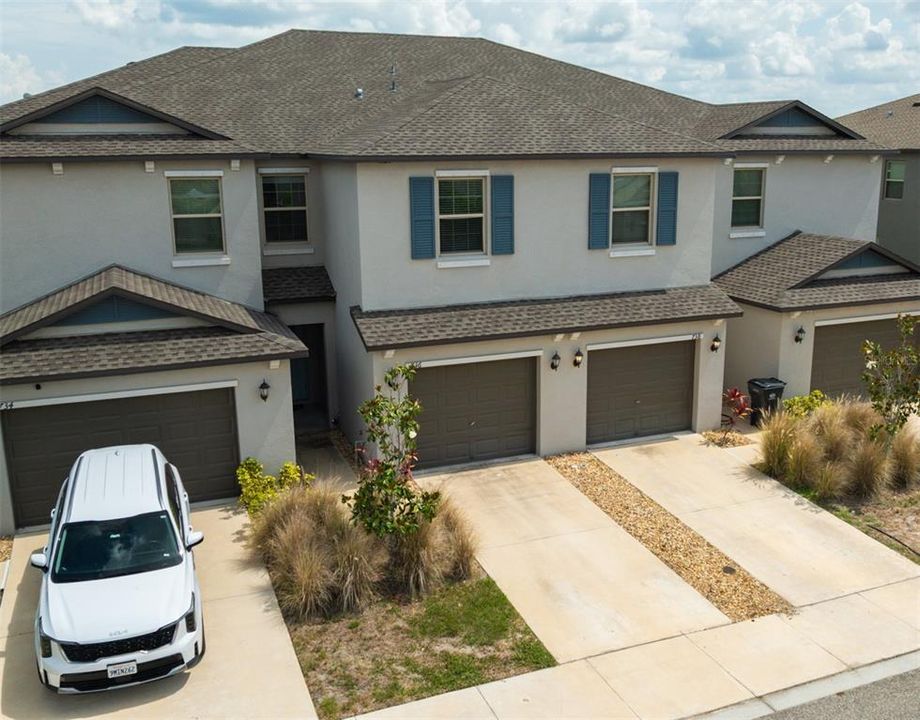 For Sale: $309,900 (3 beds, 2 baths, 1796 Square Feet)