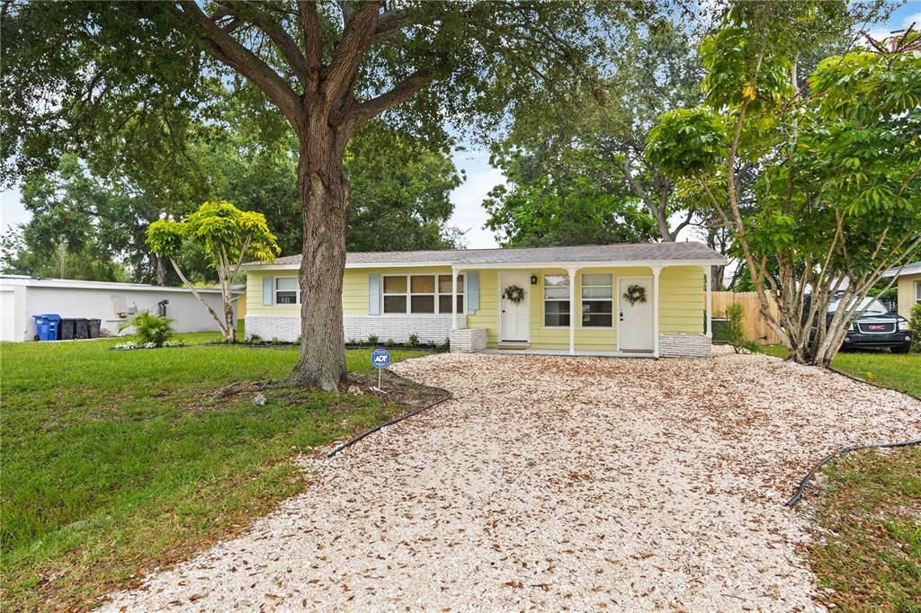 待售: $400,000 (2 贝兹, 0 浴室, 1152 平方英尺)