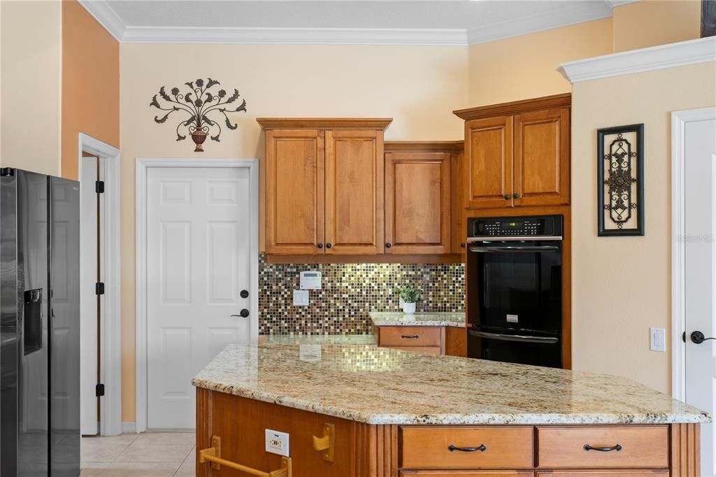 For Sale: $929,900 (4 beds, 3 baths, 3621 Square Feet)