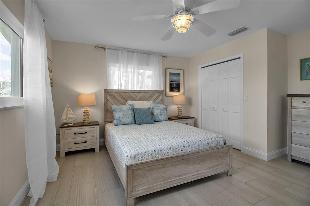 For Sale: $2,750,000 (4 beds, 2 baths, 2212 Square Feet)