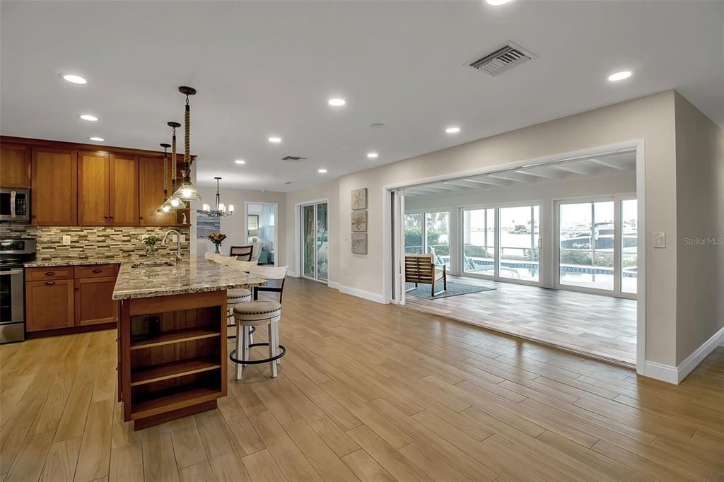 For Sale: $2,750,000 (4 beds, 2 baths, 2212 Square Feet)