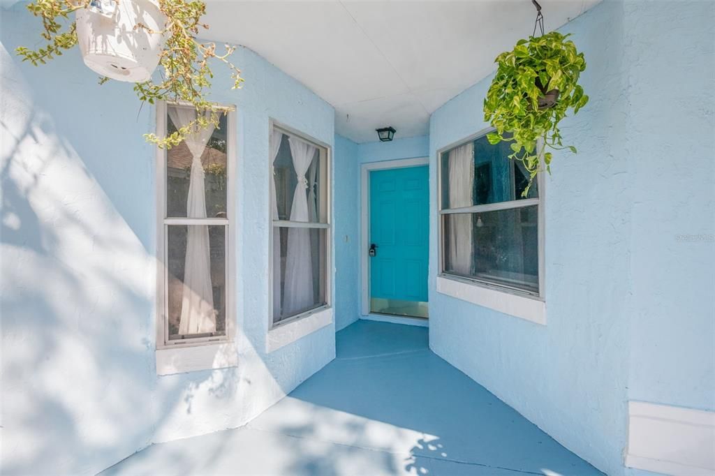 合同活跃: $245,900 (3 贝兹, 2 浴室, 1338 平方英尺)