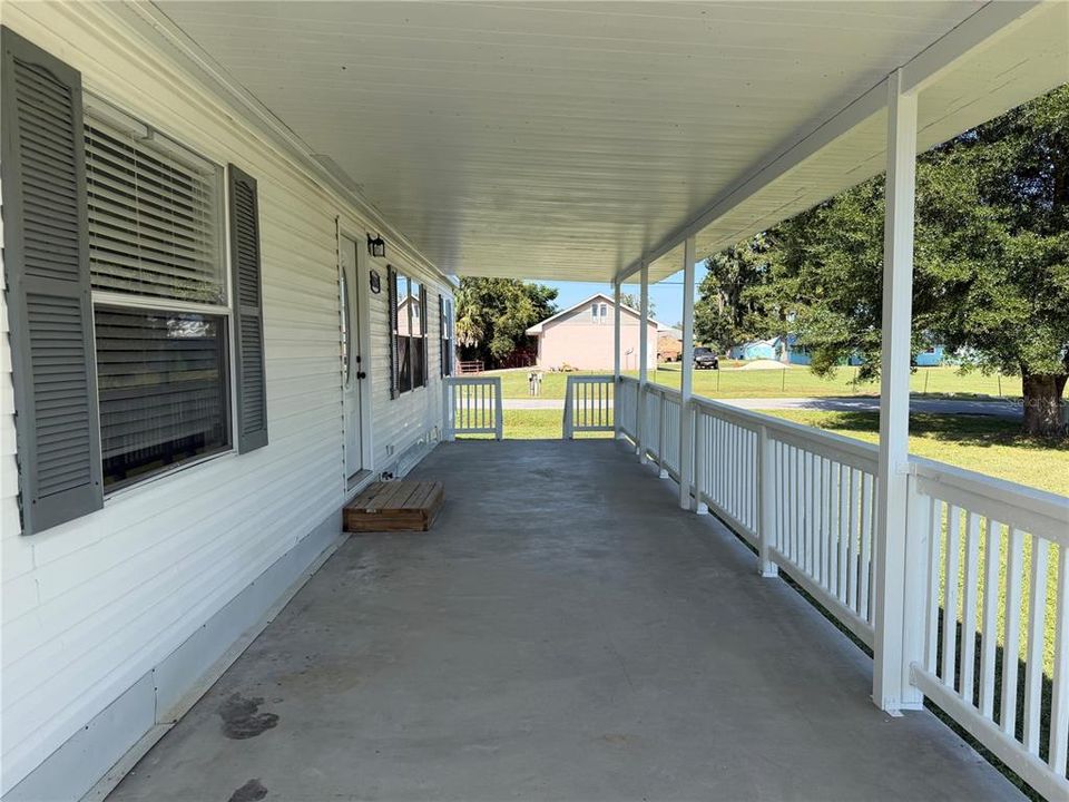 待售: $214,900 (4 贝兹, 2 浴室, 1588 平方英尺)