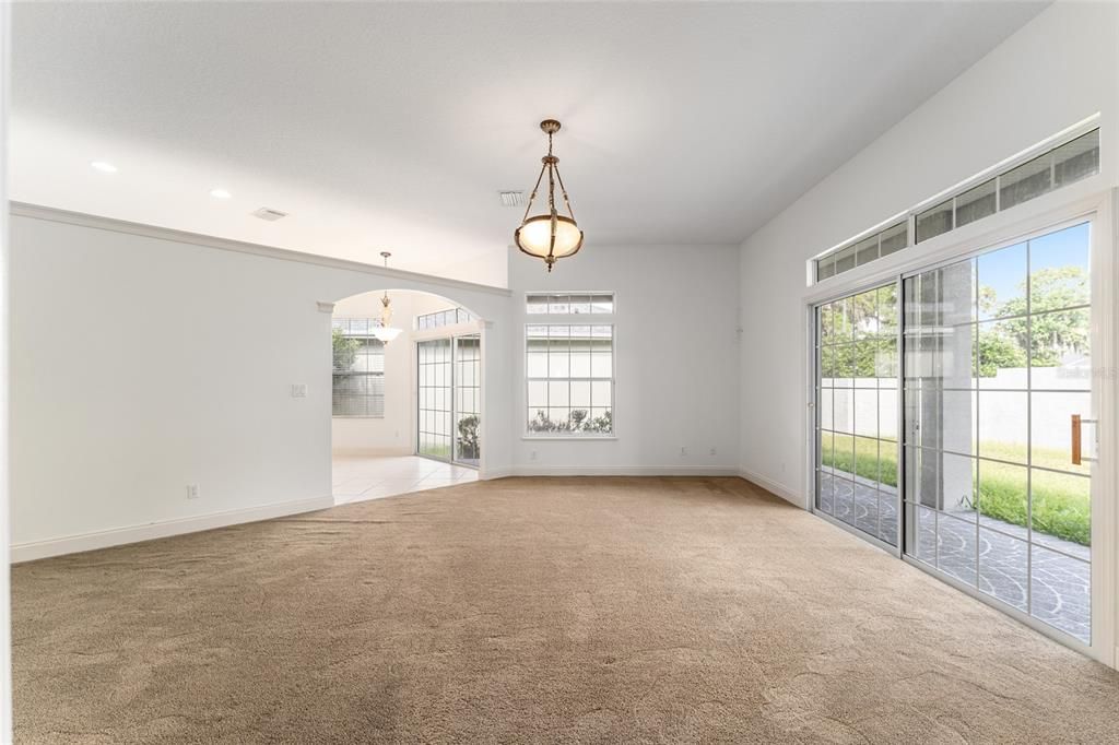 For Sale: $350,000 (3 beds, 2 baths, 2117 Square Feet)