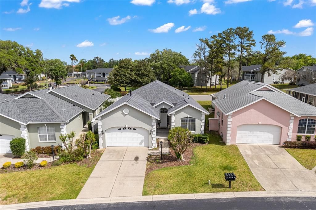 For Sale: $350,000 (3 beds, 2 baths, 2117 Square Feet)