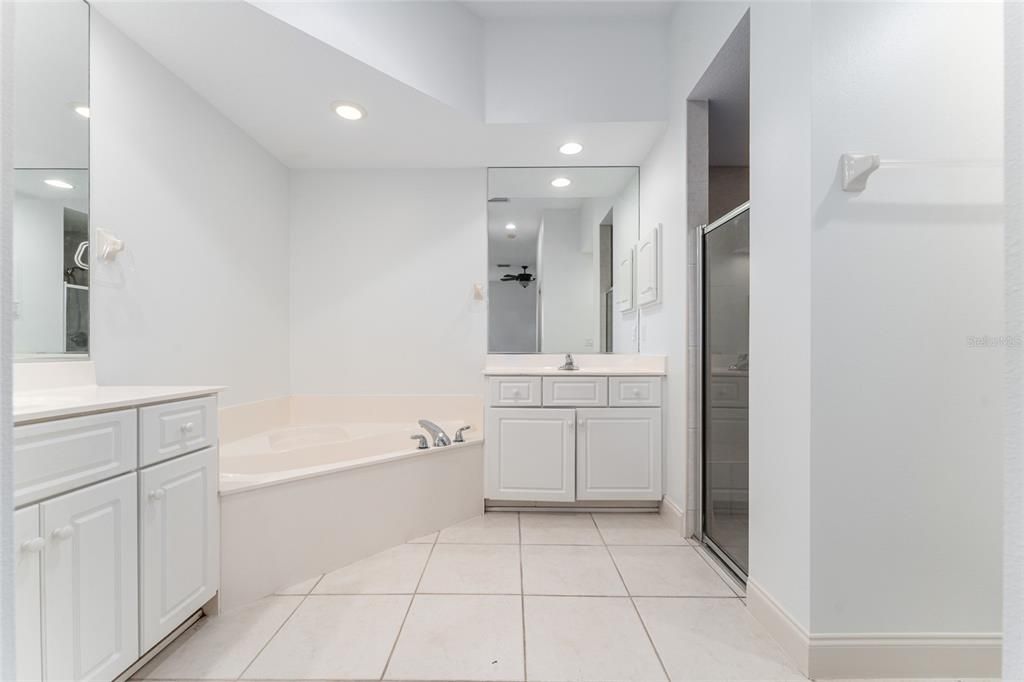 For Sale: $350,000 (3 beds, 2 baths, 2117 Square Feet)